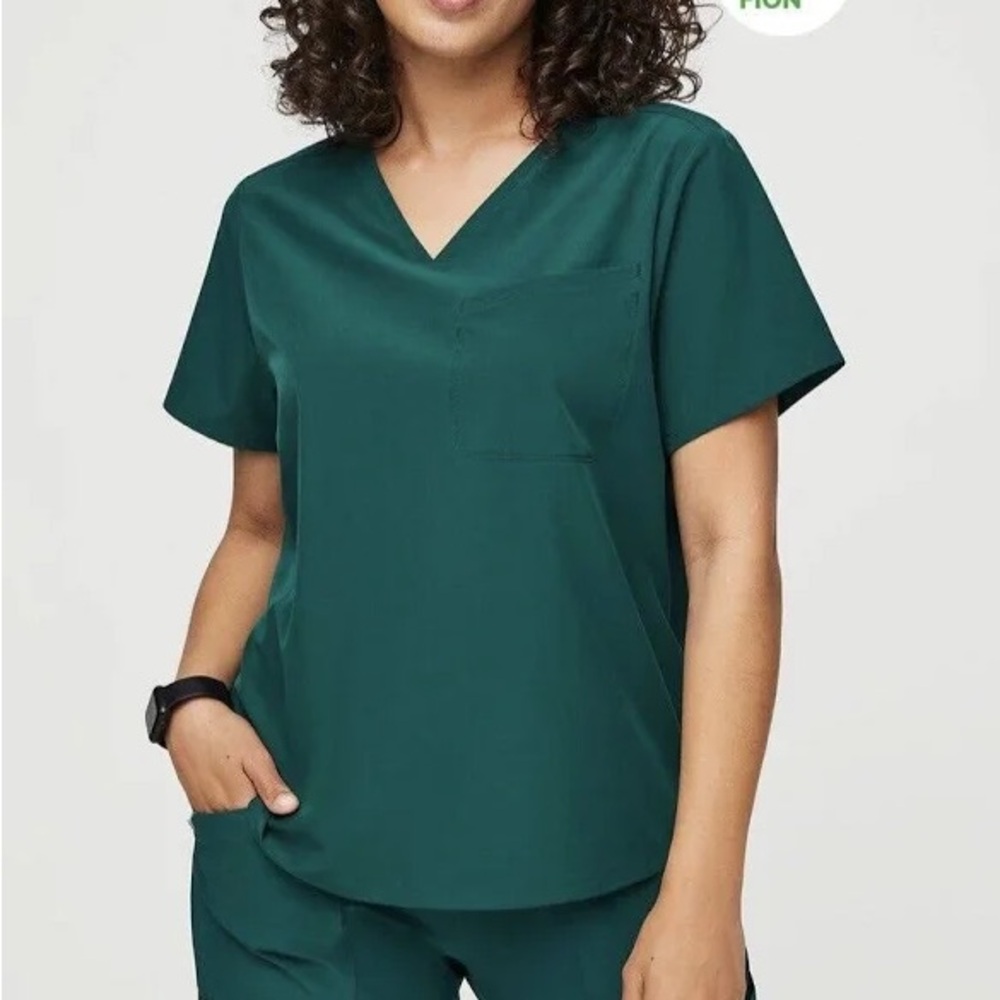 Figs Sokone V Neck Fionlite Scrub Top